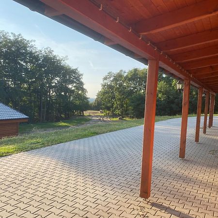 Farma Holy Vrch Apartment Kurdejov Luaran gambar