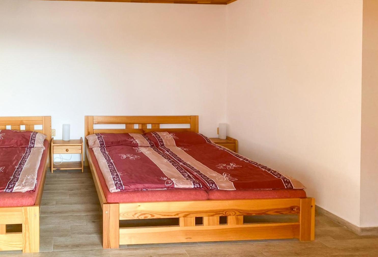 Farma Holy Vrch Apartment Kurdejov Luaran gambar